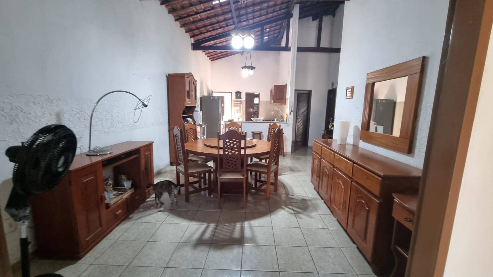 Casa à venda com 3 quartos, 400m² - Foto 3